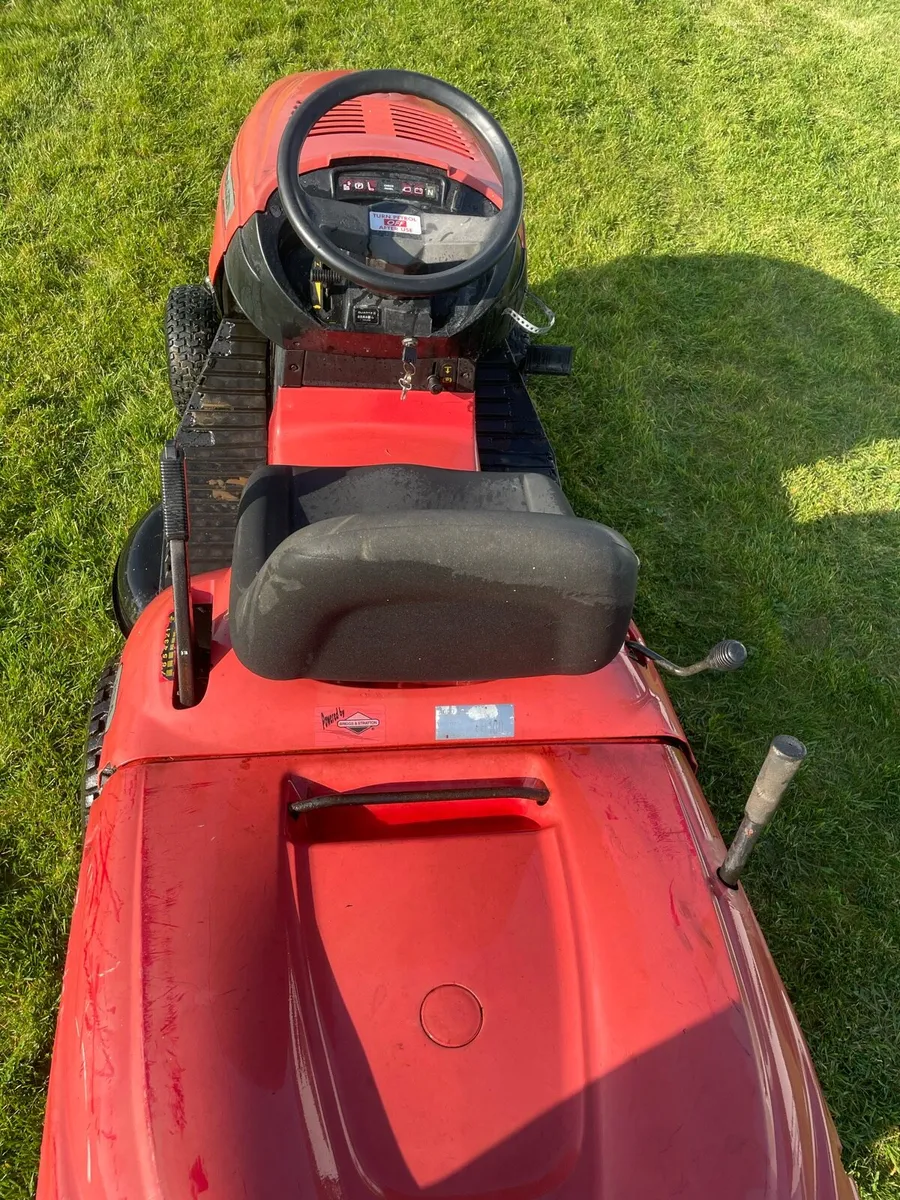 Tractor Lawnmower - Image 3