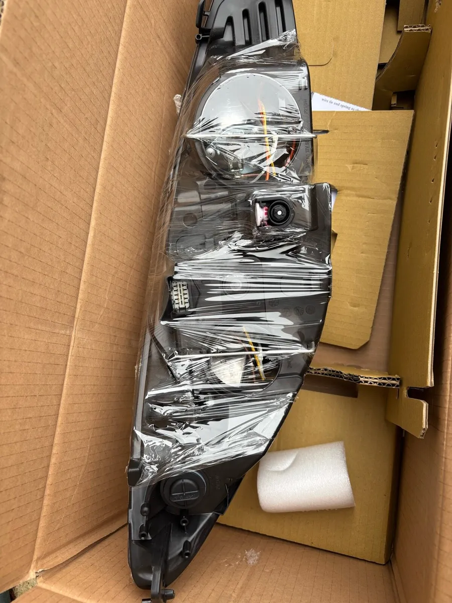 Front left headlamp Peugeot 308 - Image 4