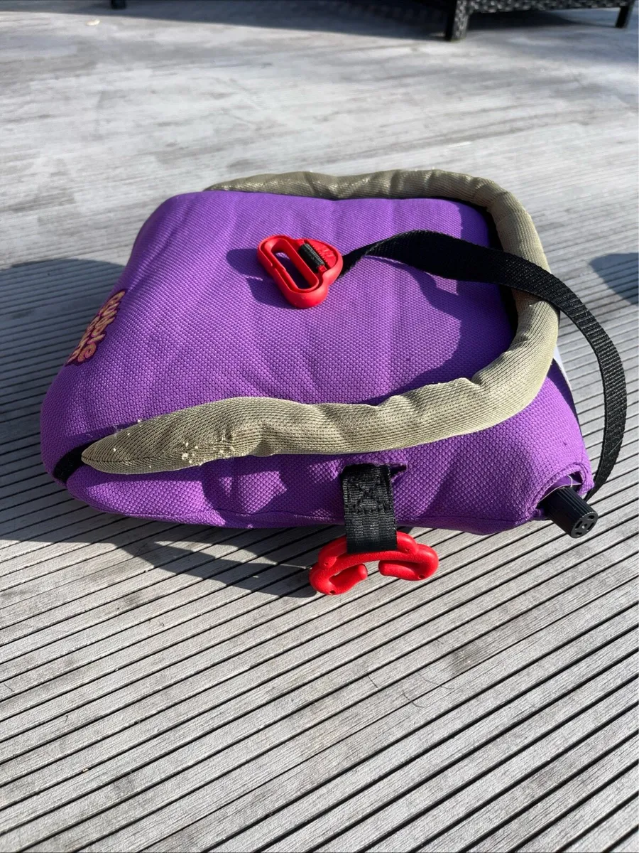 Bubble bum inflatable travel booster seat - Image 3