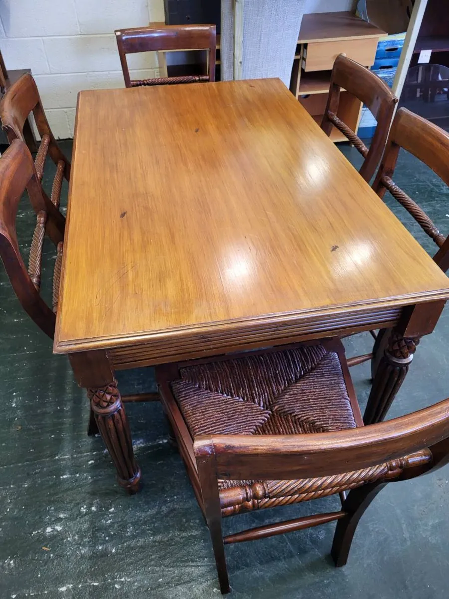 Good Dining table and six chairs - Image 2