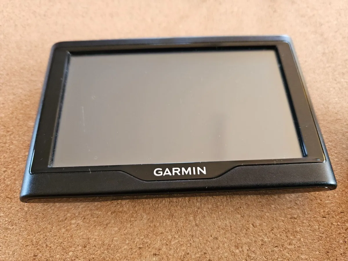 Garmin Satnav 57LM 5" - Image 1