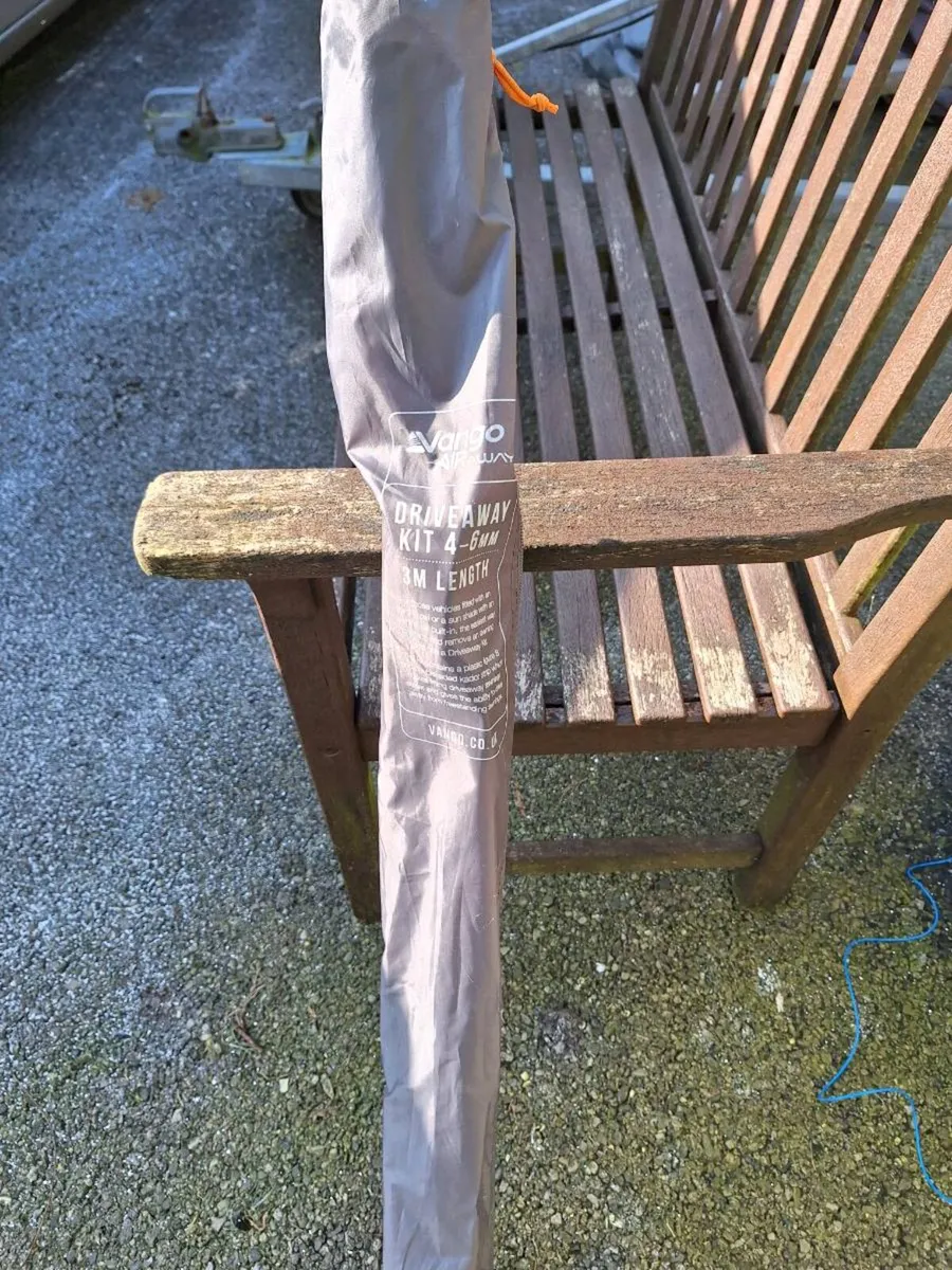 Vango Kela Drive Away Air Awning - Image 3