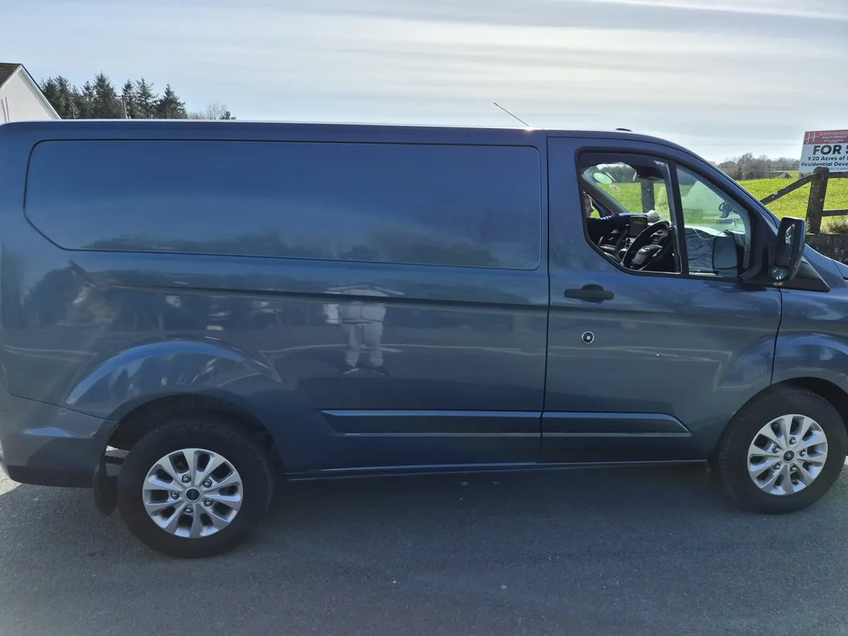 Ford Transit custom - Image 3