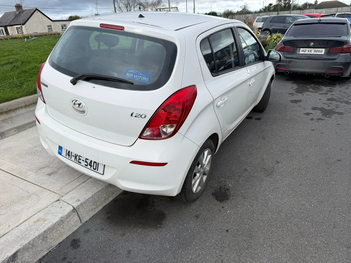 2014 Hyundai i20 1.2 - Image 2