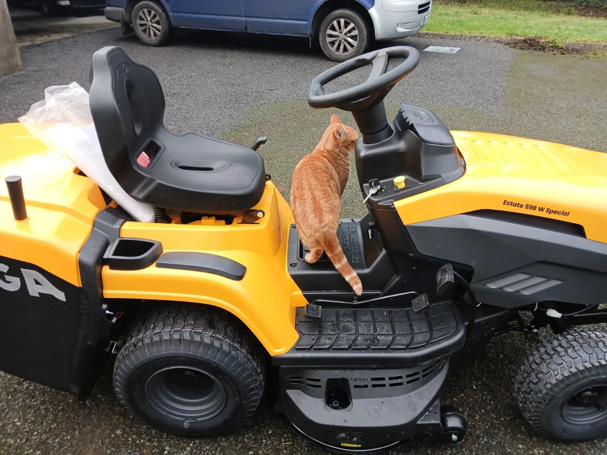 New Ride on Mower. Stiga Honda - Image 3