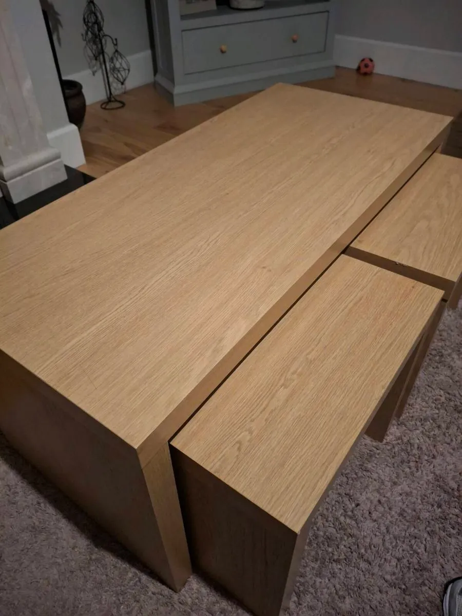 Nest of tables - Image 2