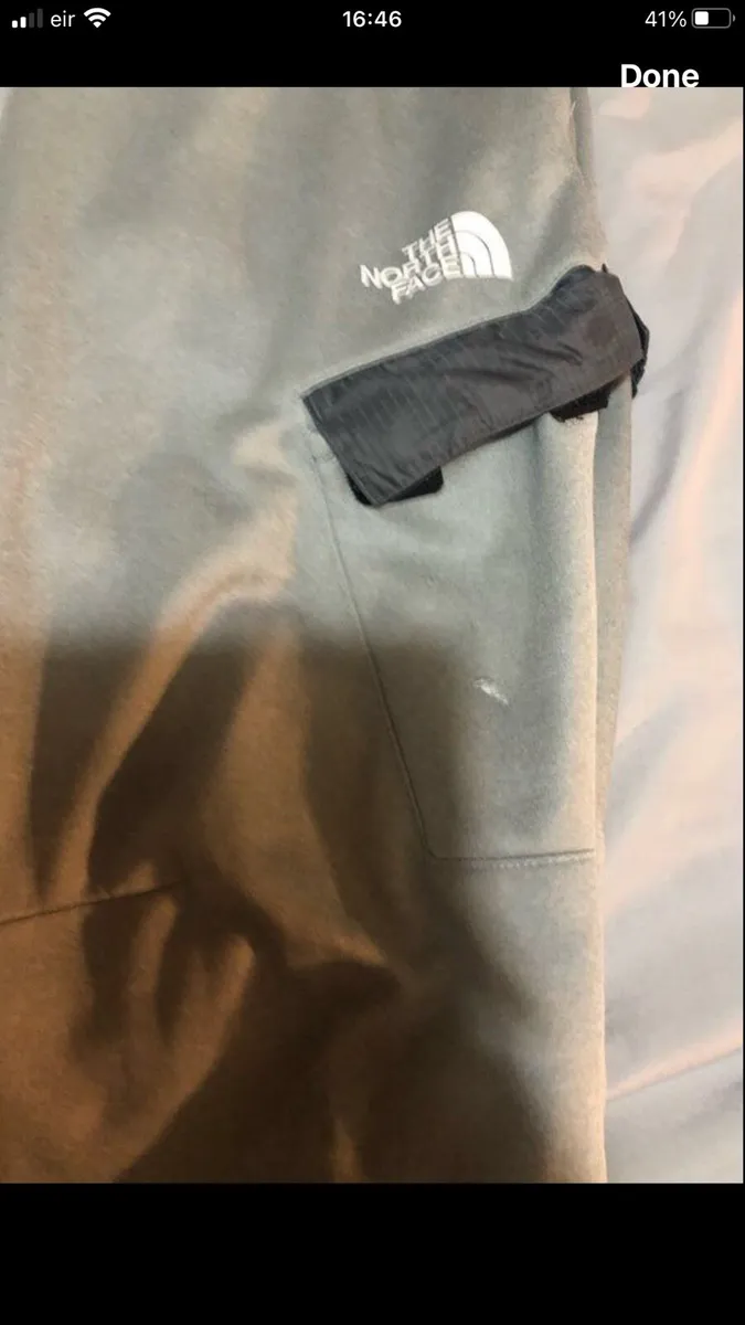 Boys northface bottoms size XxL €10 - Image 3