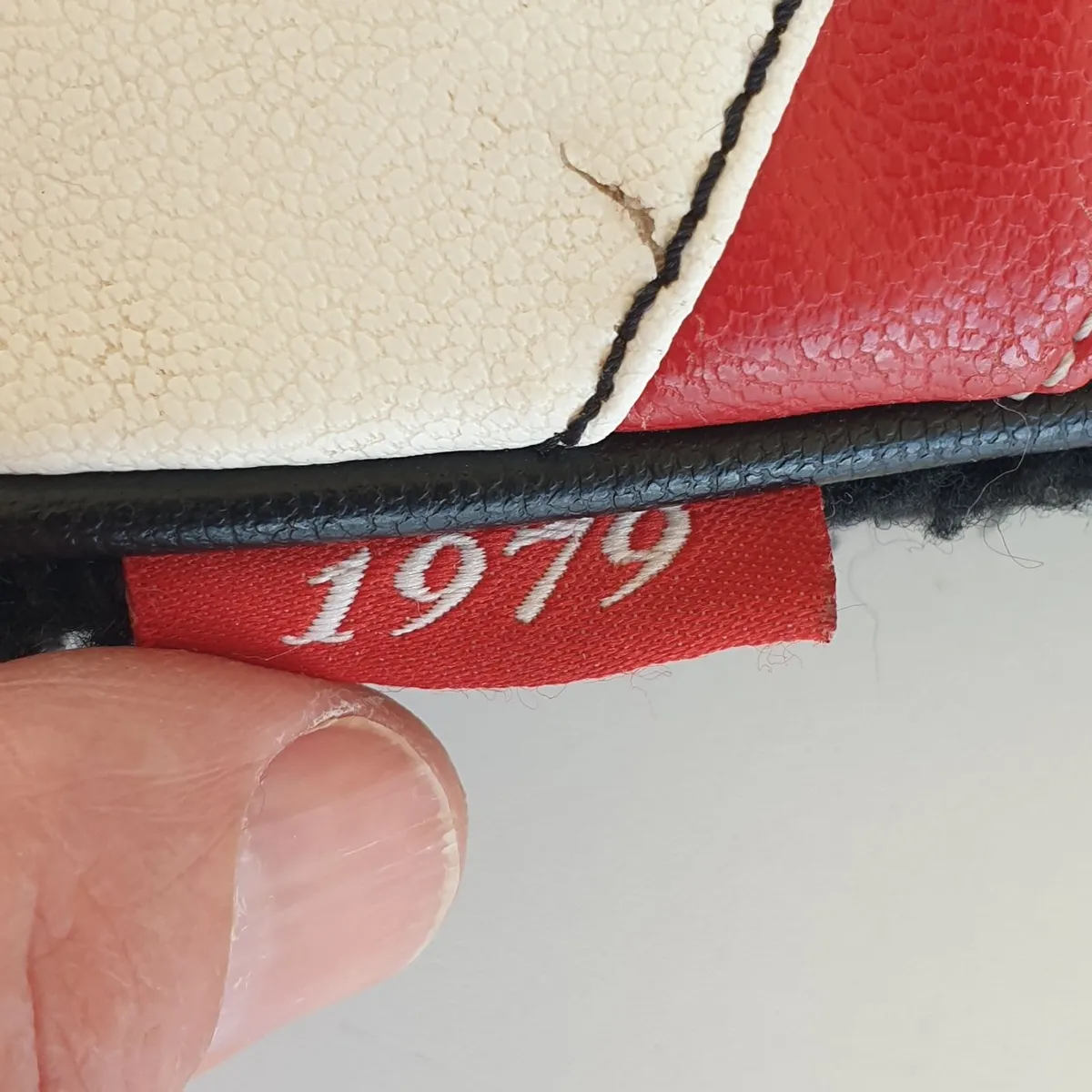 Taylormade 1979 blade head cover - Image 4