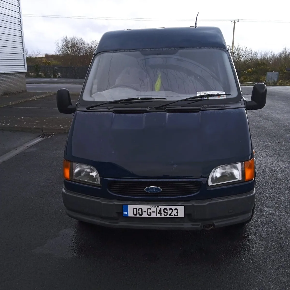 Ford Transit 2000 - Image 1