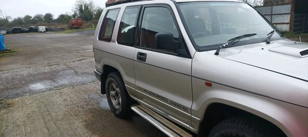 Isuzu trooper - Image 2