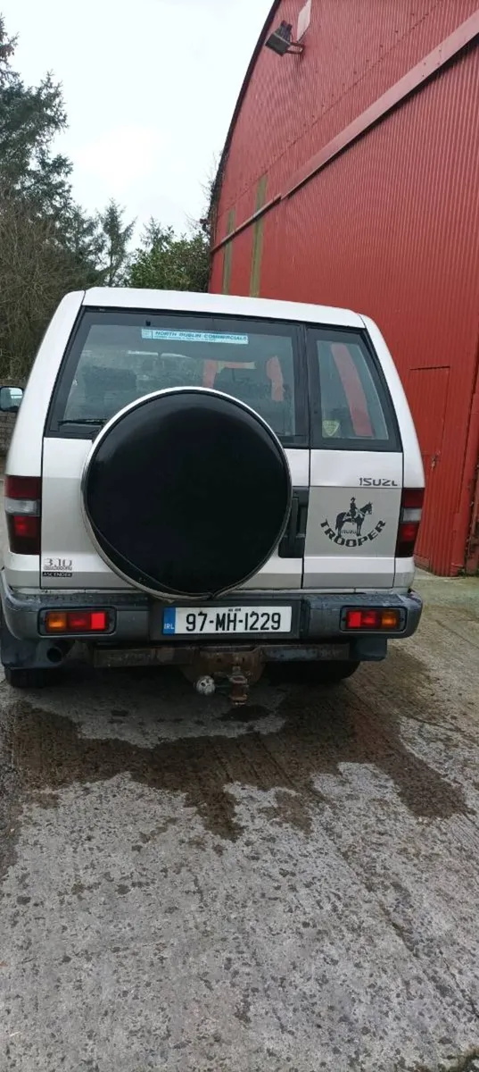 Isuzu trooper - Image 4