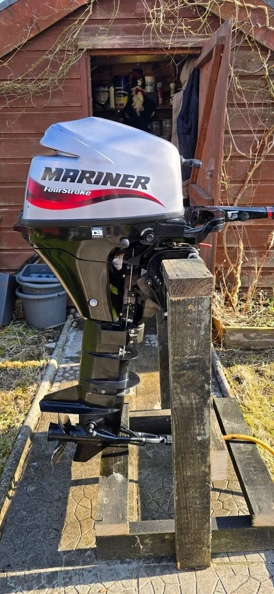 Outboard engine - Image 1