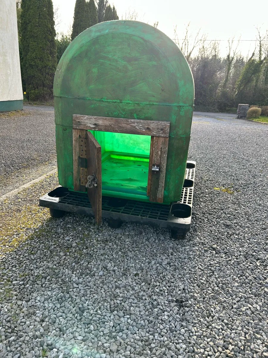 Kennel  for Sale - Image 1