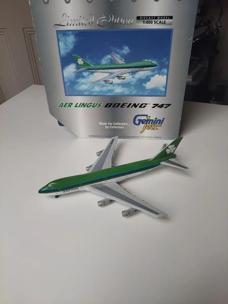 Gemini jets  1/400 model aircraft. - Image 1