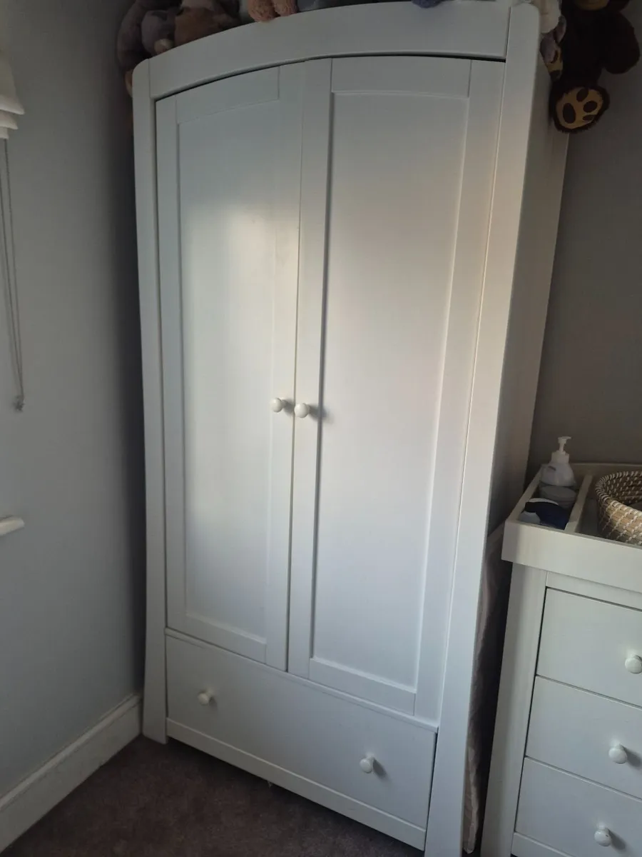 Nursery set - Image 2