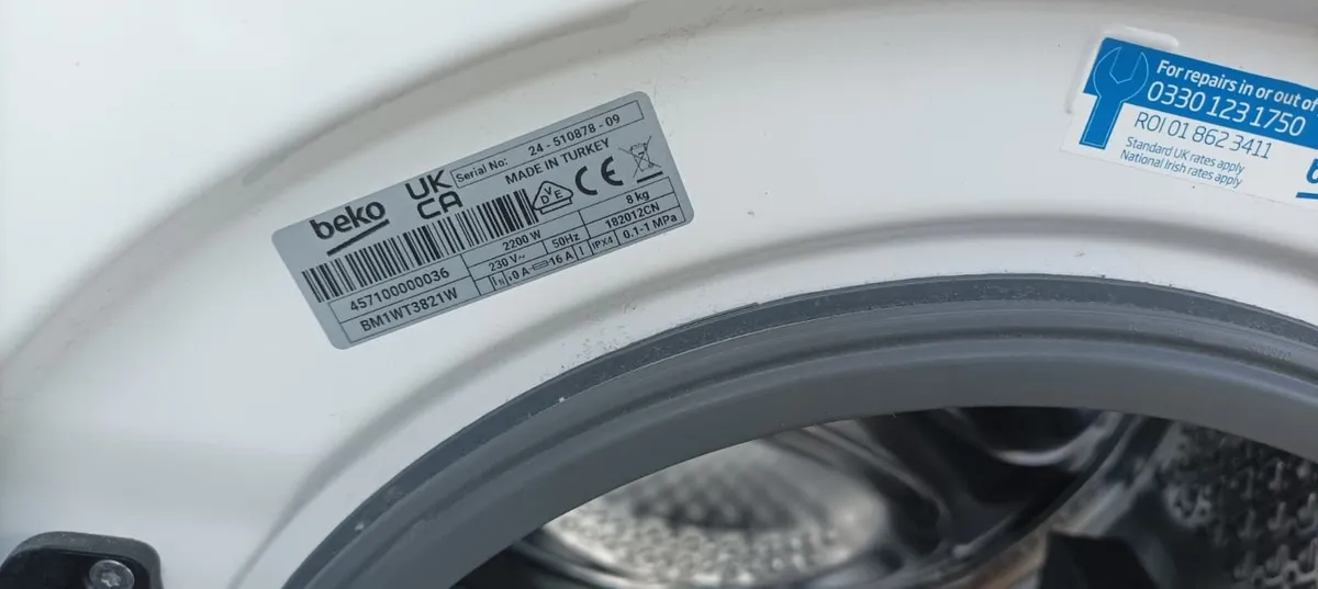 WASHING MACHINE  6 mth old - Image 3