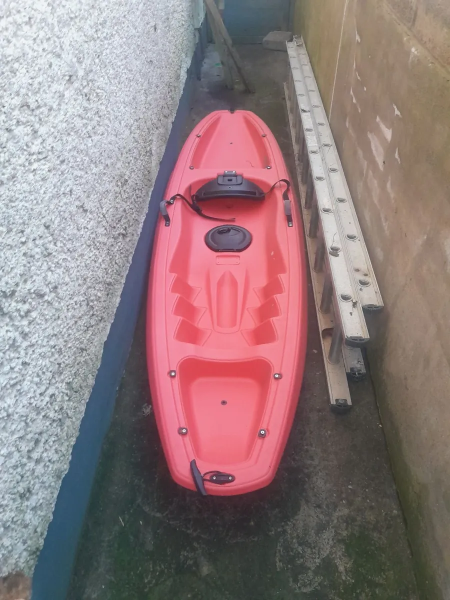 Kayak - Image 2