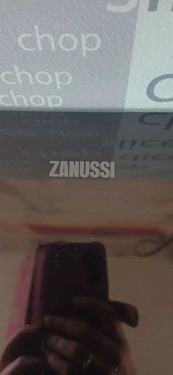 Zanussi 4 Ring Oven top - Image 1