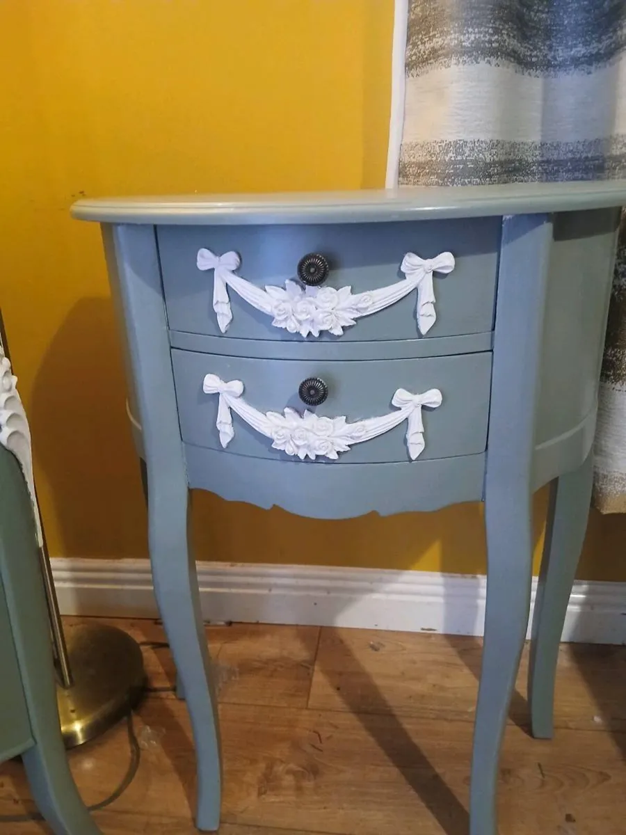 Chest of Drawers and Side Table - Image 4