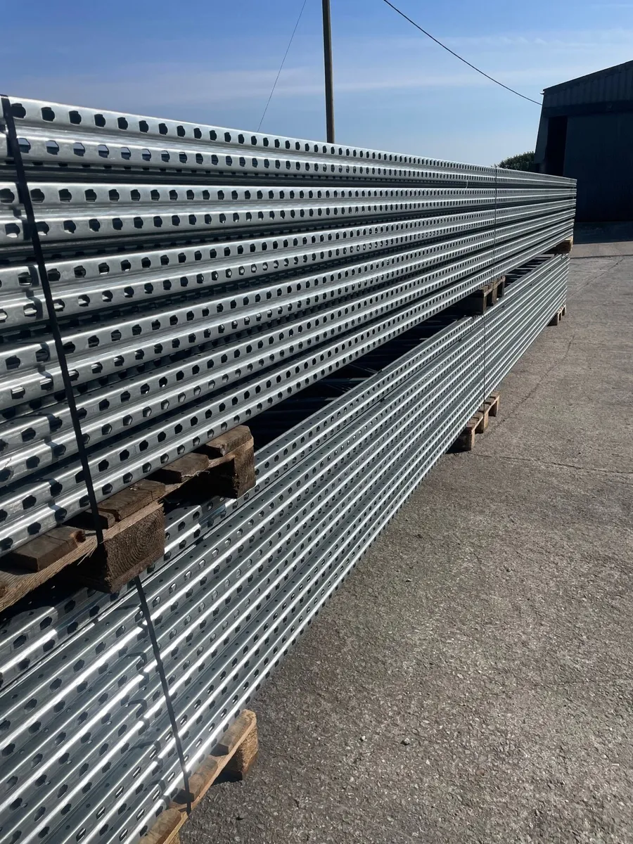 Used pallet racking - Image 1