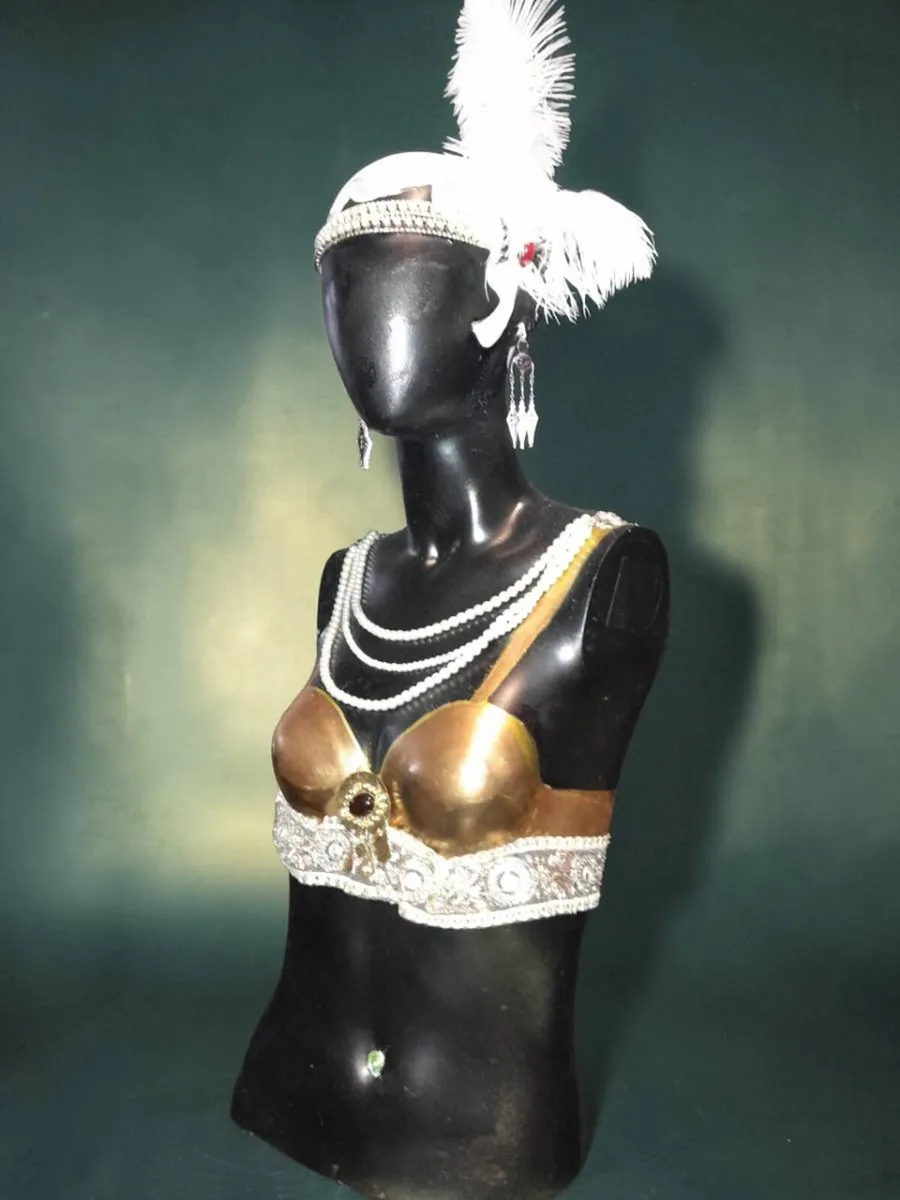 Large custom-made room or window decor - Image 1