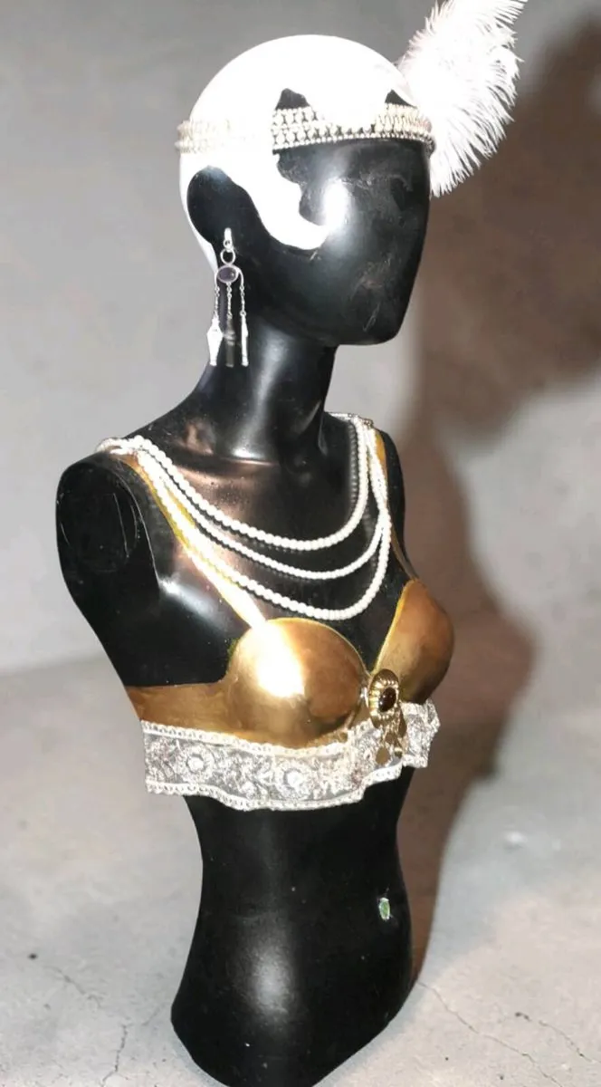 Large custom-made room or window decor - Image 2