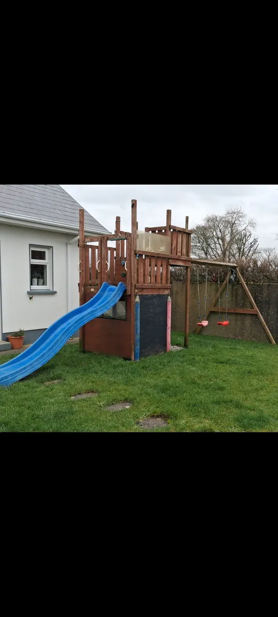 Swing / Climbing set - Image 1
