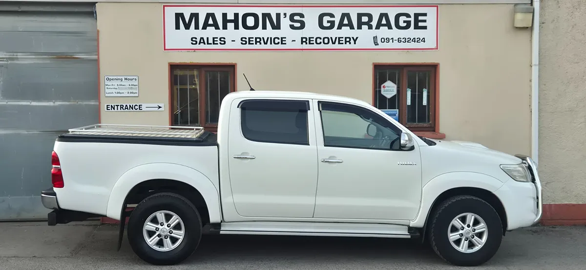 Toyota Hilux 2014 Manual 2.5D4D - Image 2