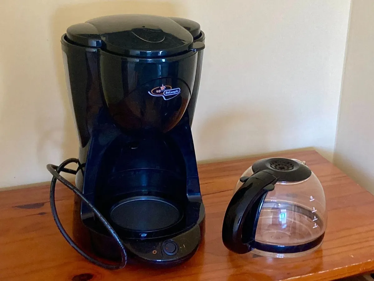 De’Longhi Filter Coffee Machine – Like New, Boxed - Image 3