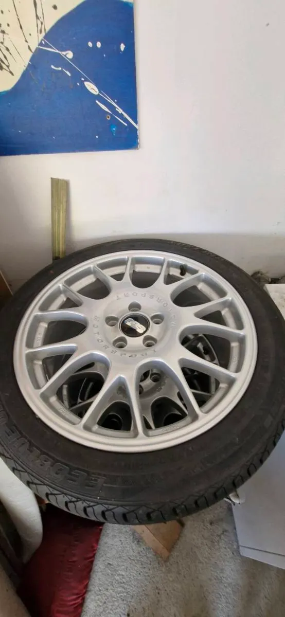 Audi Alloys, Transporter lights. - Image 3