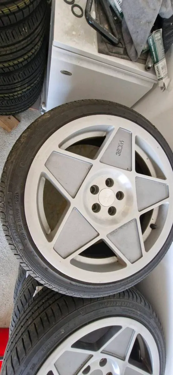 Audi Alloys €550. - Image 4