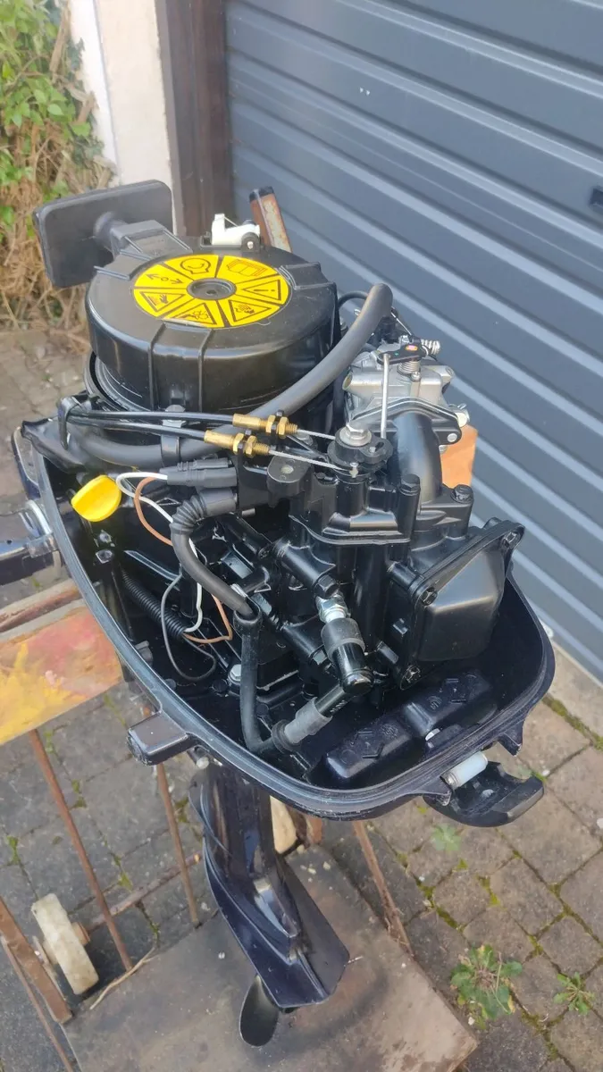 Tohatsu 6HP Short Shaft 4 Stroke Outboard Engine - Image 2