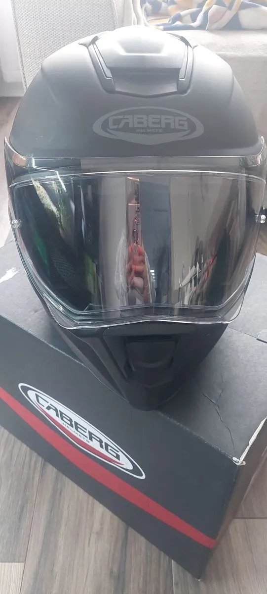 Helmet  size XL - Image 1