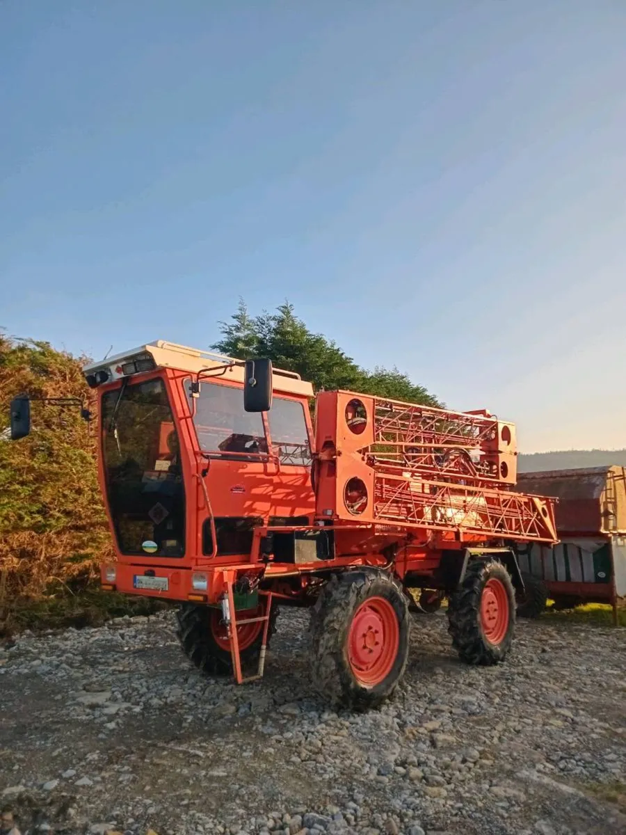 Sam Sands sprayer "Trade Inn's Taken" - Image 2