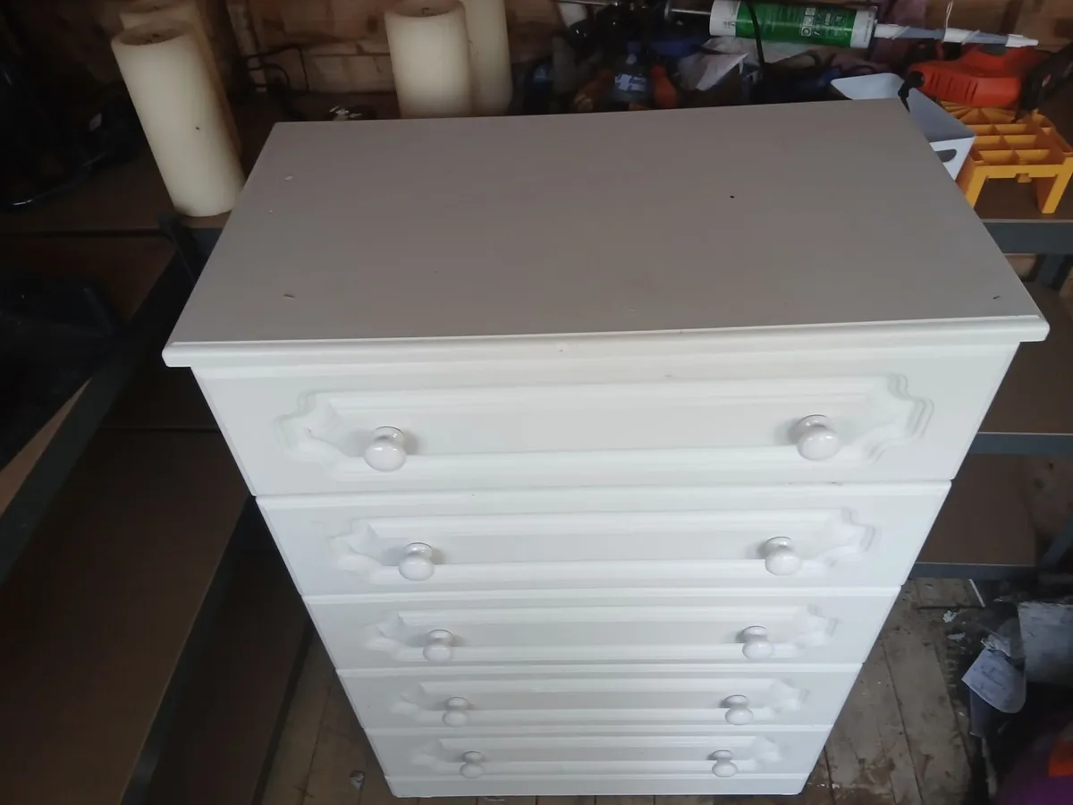 Chester Draws - Image 1