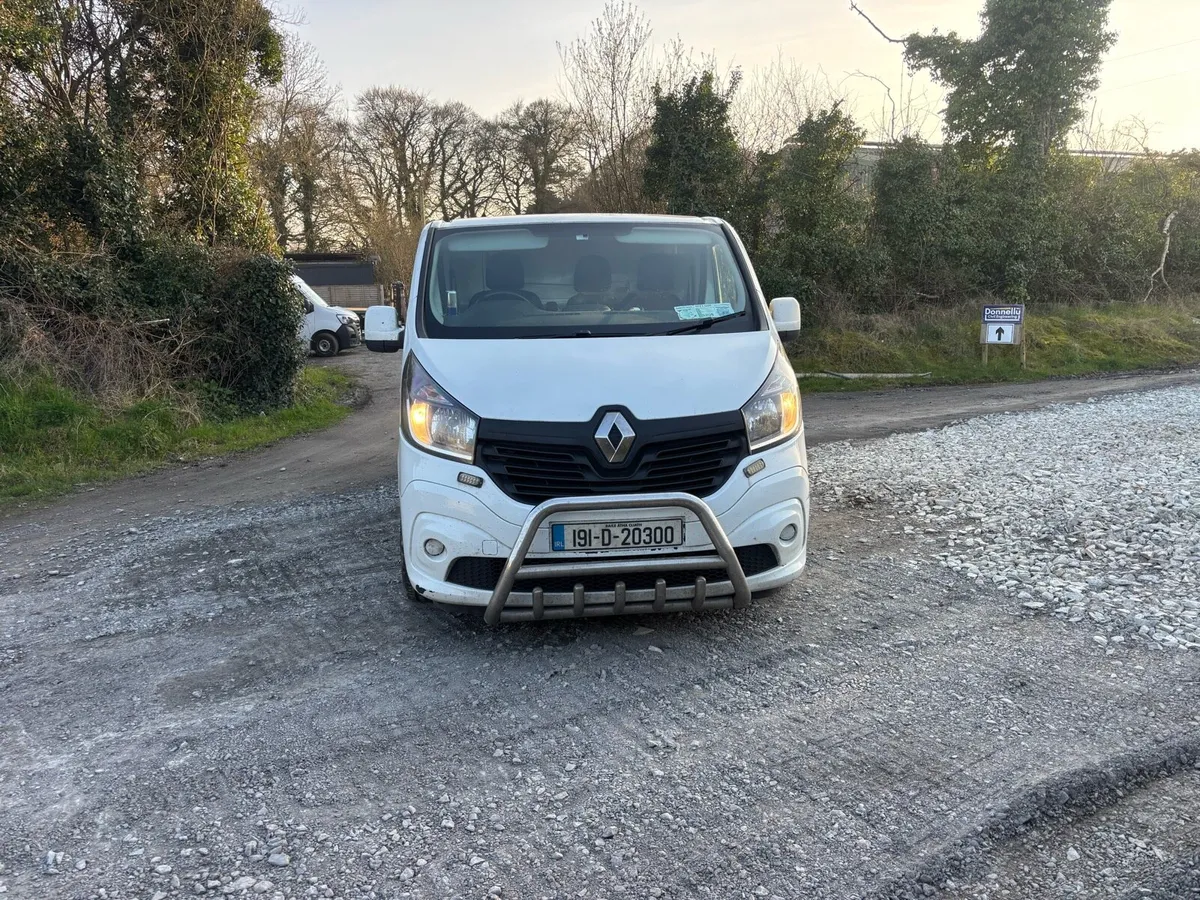 Renault traffic - Image 2