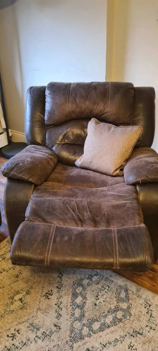 3 piece suite of Furniture - Image 4