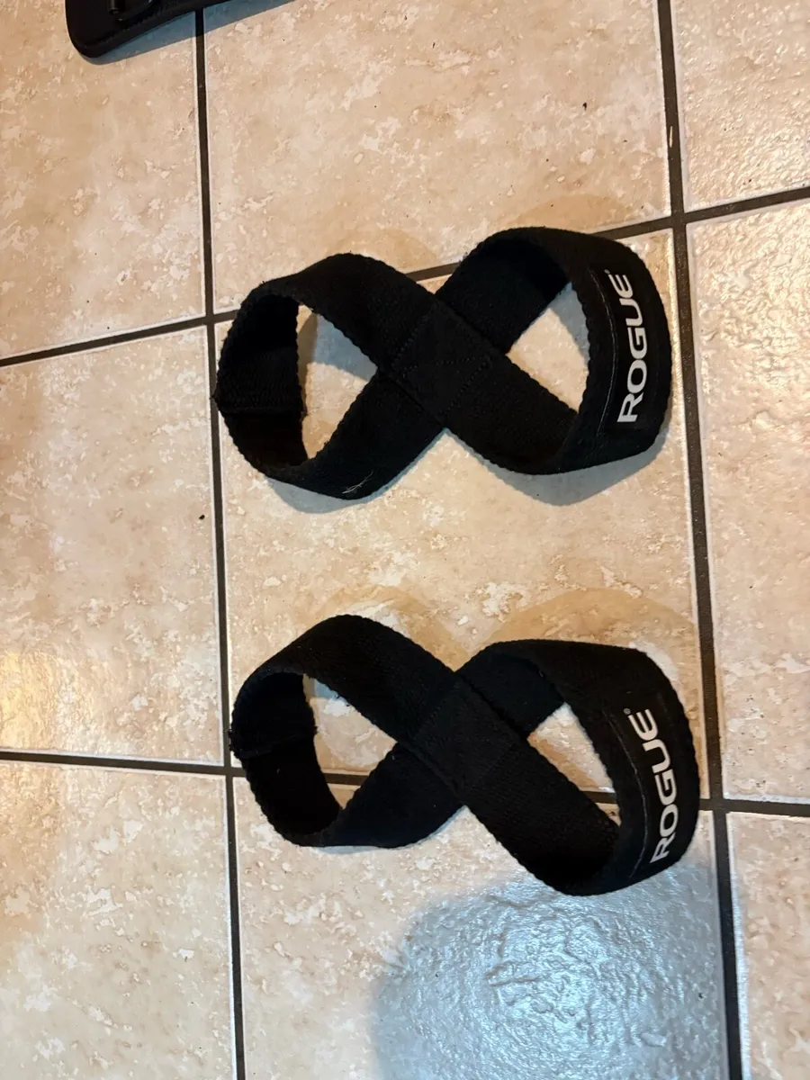 ROGUE BRANDED WEIGHTLIFTING EQUIPMENT, GYM!! - Image 3