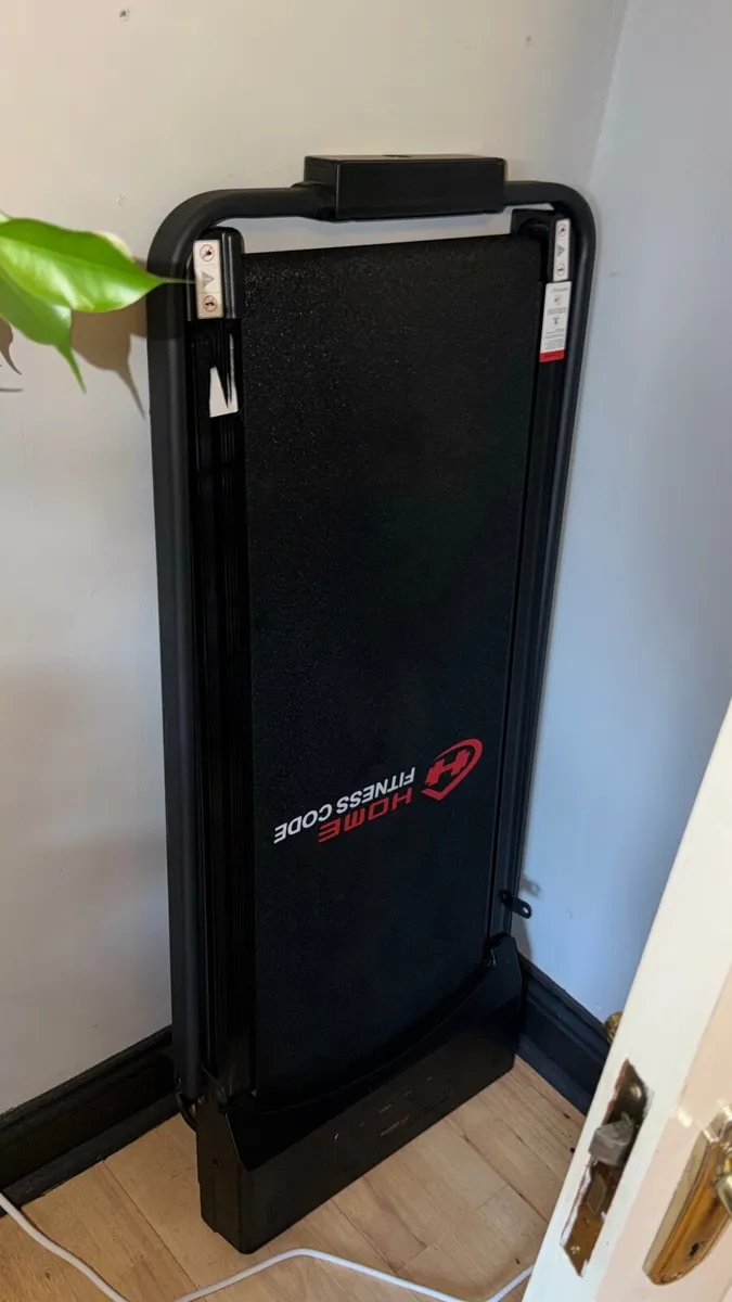 Treadmill/ walking pad - Image 3