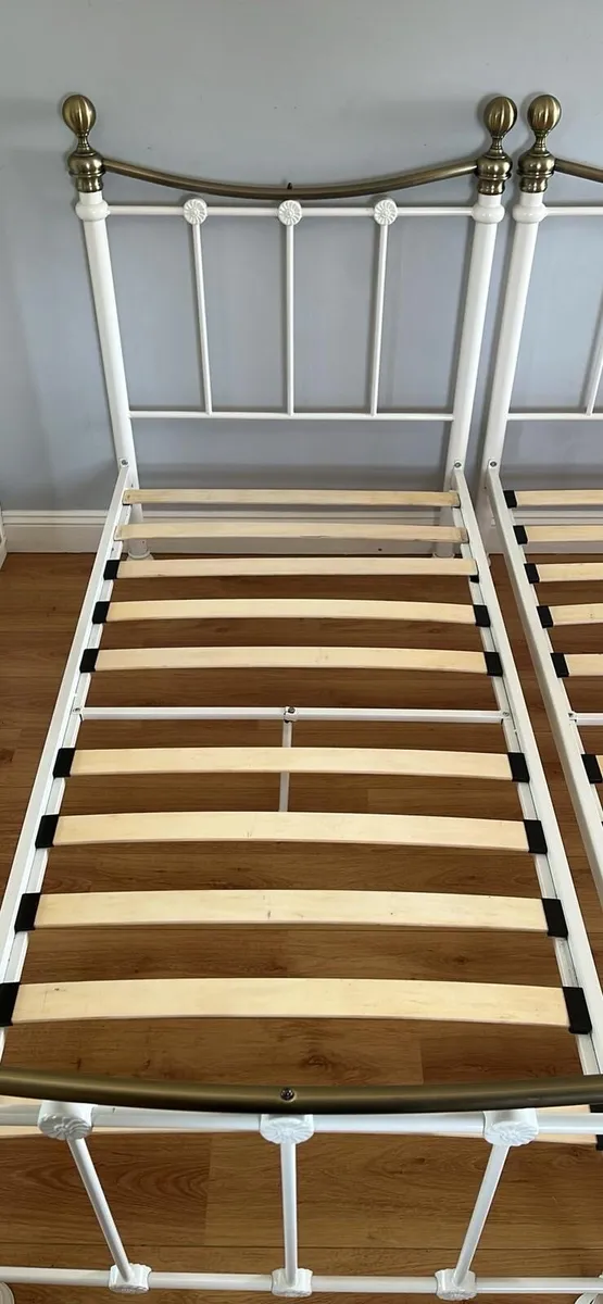 Two mettle cream and gold beds - Image 3