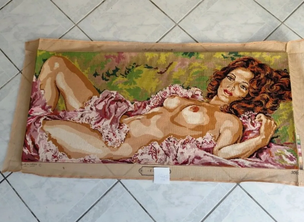 Beautiful large French tapestry - Image 1