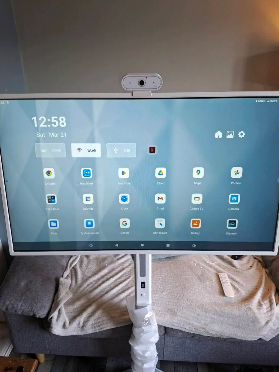 32 inch Touch screen mobile smart tv - Image 4