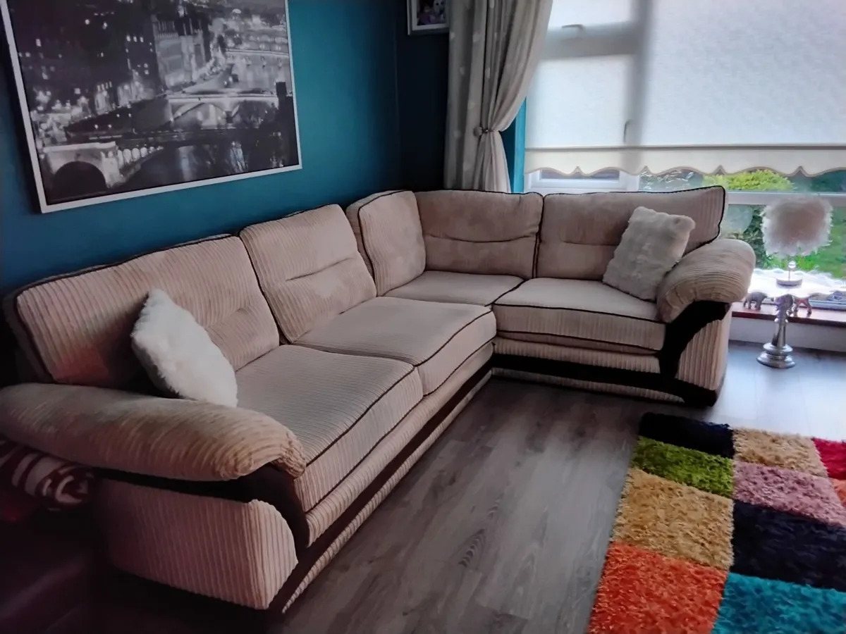 Corner Sofa - Image 1