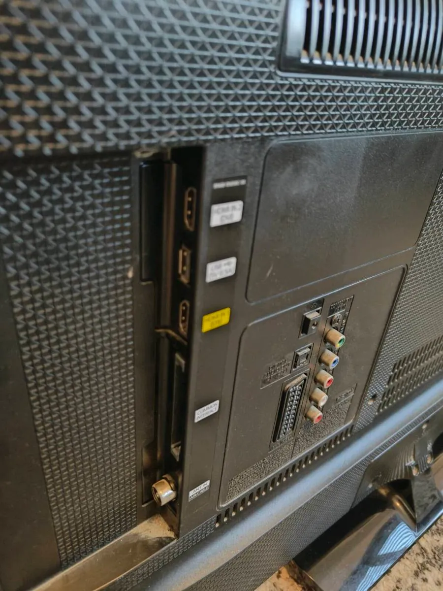 Tv Samsung 32" - Image 2