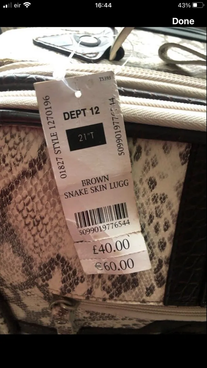 New case 21” €30 - Image 2