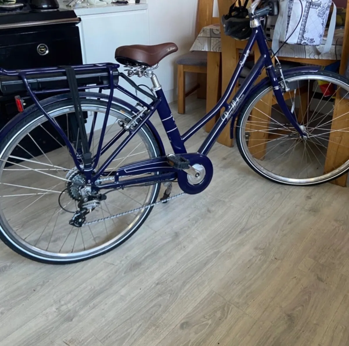 VICTORIA PENDLETON LADIES E-BIKE - Image 1