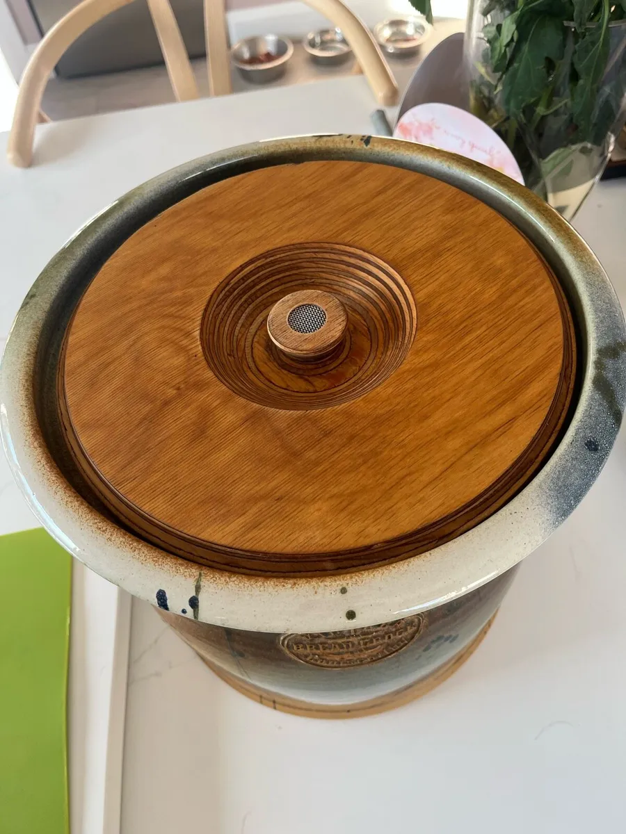 KILTREA BREAD CROCK - Image 2