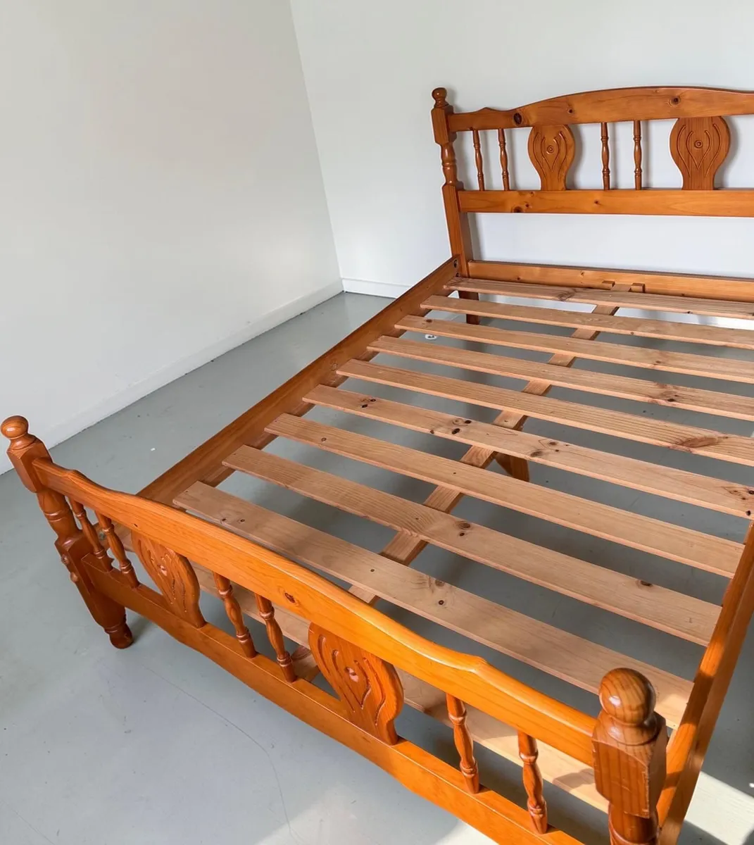 Double bed - Image 3
