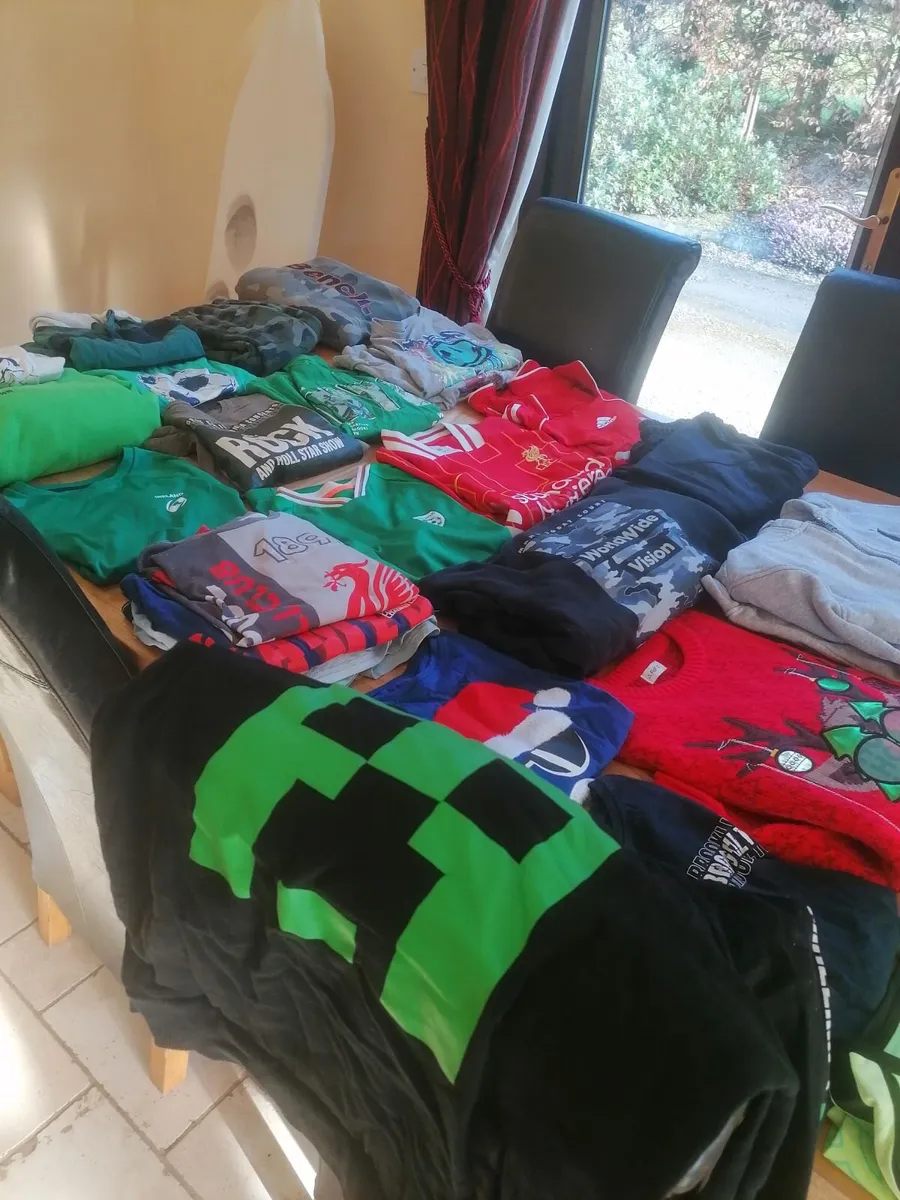 Boys clothes 8 to 10 years - Image 1