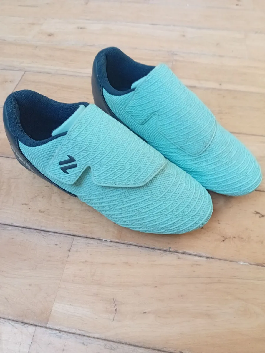 Football/rugby boots - Image 1